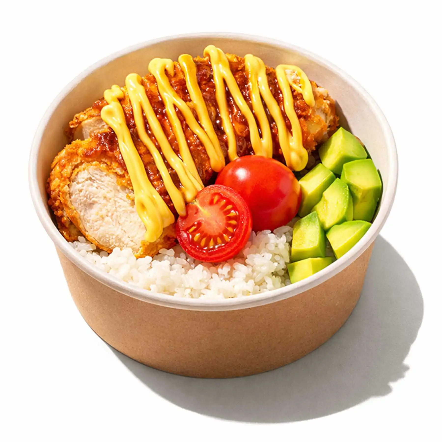 Боул Цыпленок Тонкацу с рисом - Сочное филе цыплёнка в хрустящей панировке с рисом, спелым авокадо, томатами черри, соусом тонкацу и японским майонезом. Идеальный баланс клетчатки, белка и углеводов
